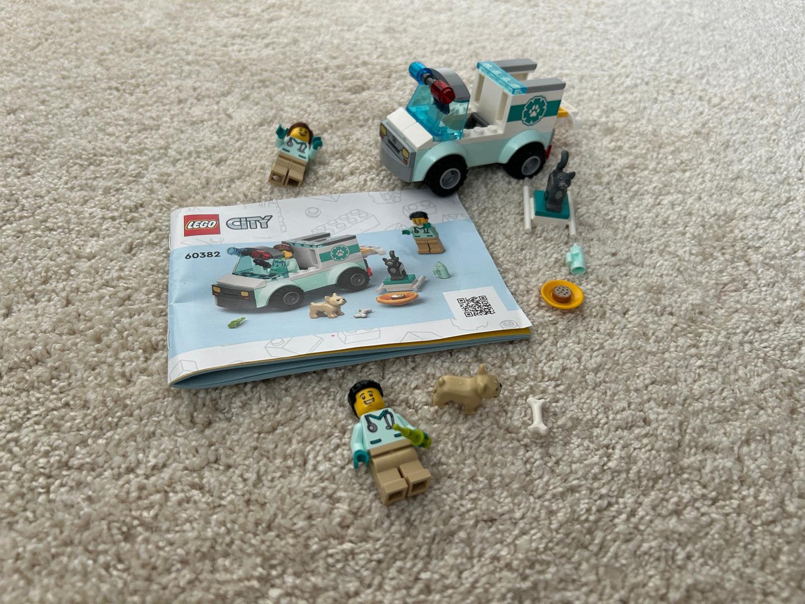 60382 lego city dierenambulance compleet met minifigures, Kinderen en Baby's, Speelgoed | Duplo en Lego, City, Lego, Ophalen of Verzenden