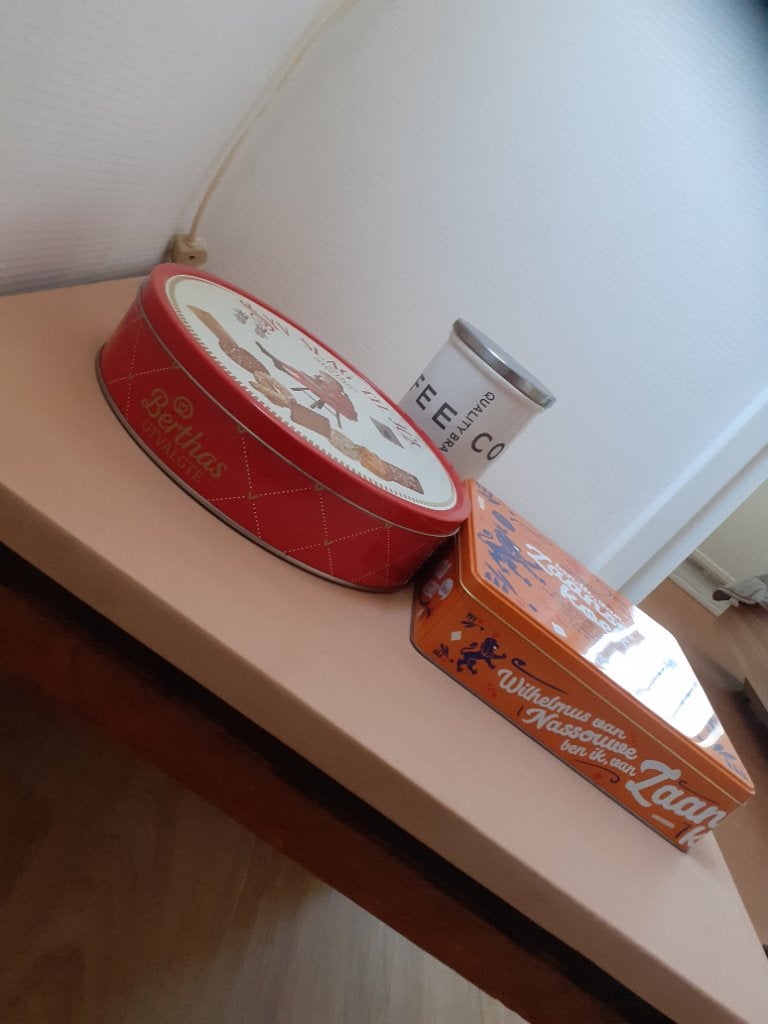 Koekblikken met ouderwetse koffiebus, Ophalen, Zo goed als nieuw, Voorraadpot, Metaal