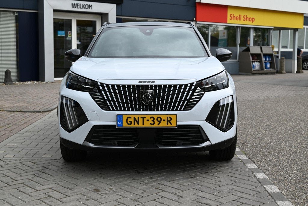 Peugeot e-2008 EV GT 54 kWh SOH 98%!, Gebruikt, 156 pk, Leder en Stof, Wit