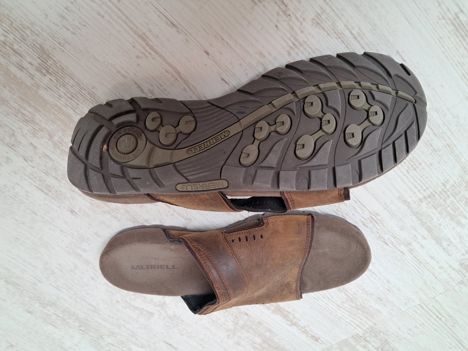 Merrel heren slippers maat43, Ophalen of Verzenden, Zo goed als nieuw