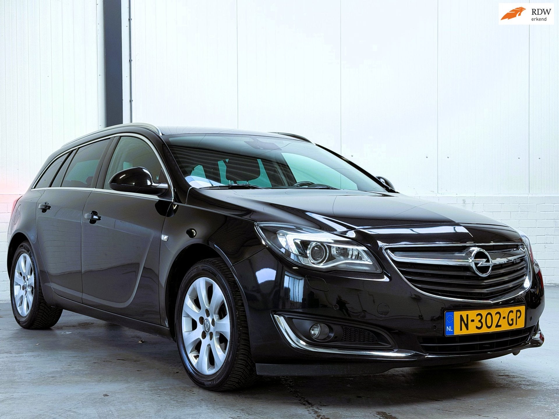 Opel Insignia Sports Tourer 1.4 T EcoFLEX Edition|Stuur-Stoe, Auto's, Stof, Gebruikt, Euro 6, 4 cilinders