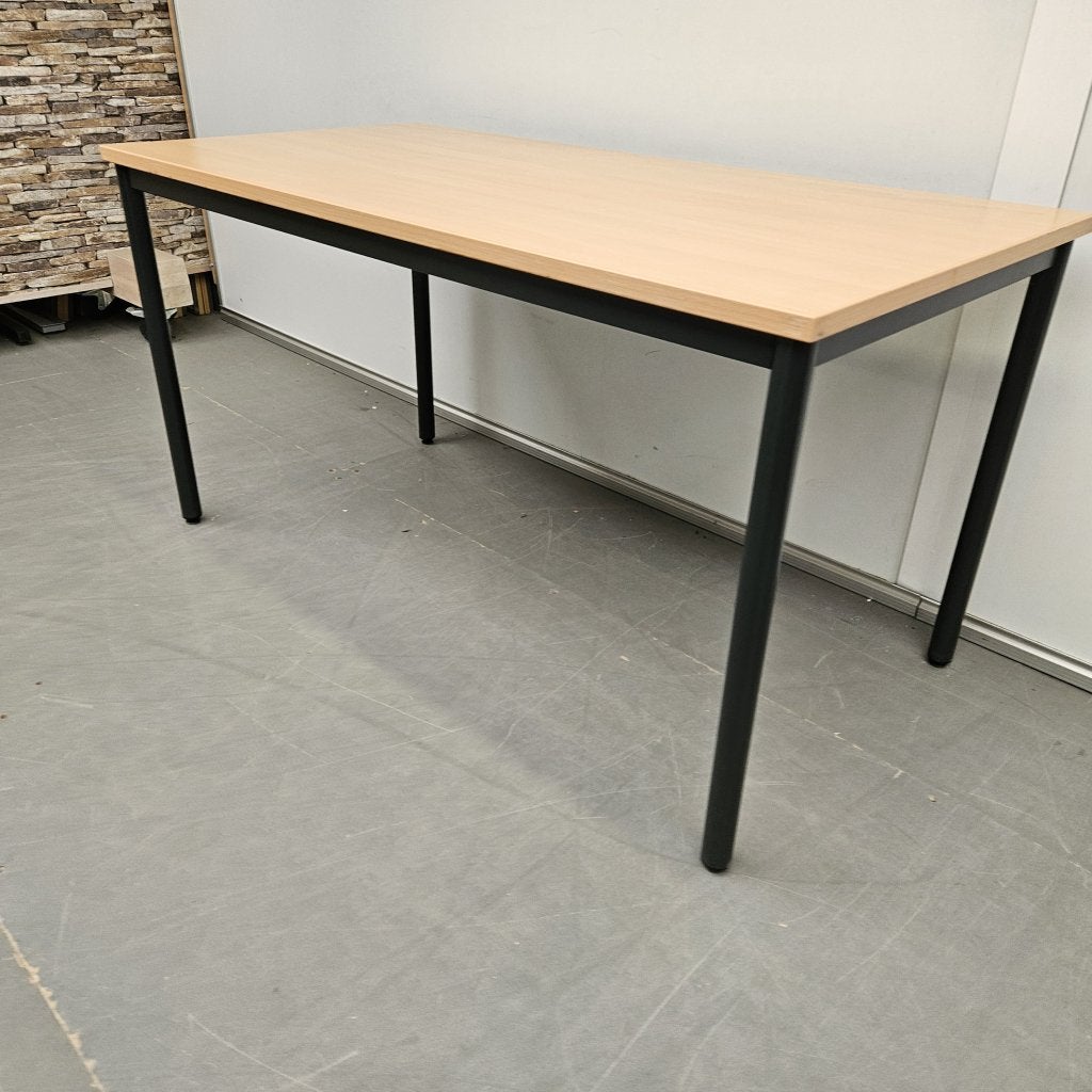 Kantoortafel / tafel - 140x70 cm, Huis en Inrichting, Tafelonderdelen, Niet ingevuld, Gebruikt, Niet ingevuld, Niet ingevuld