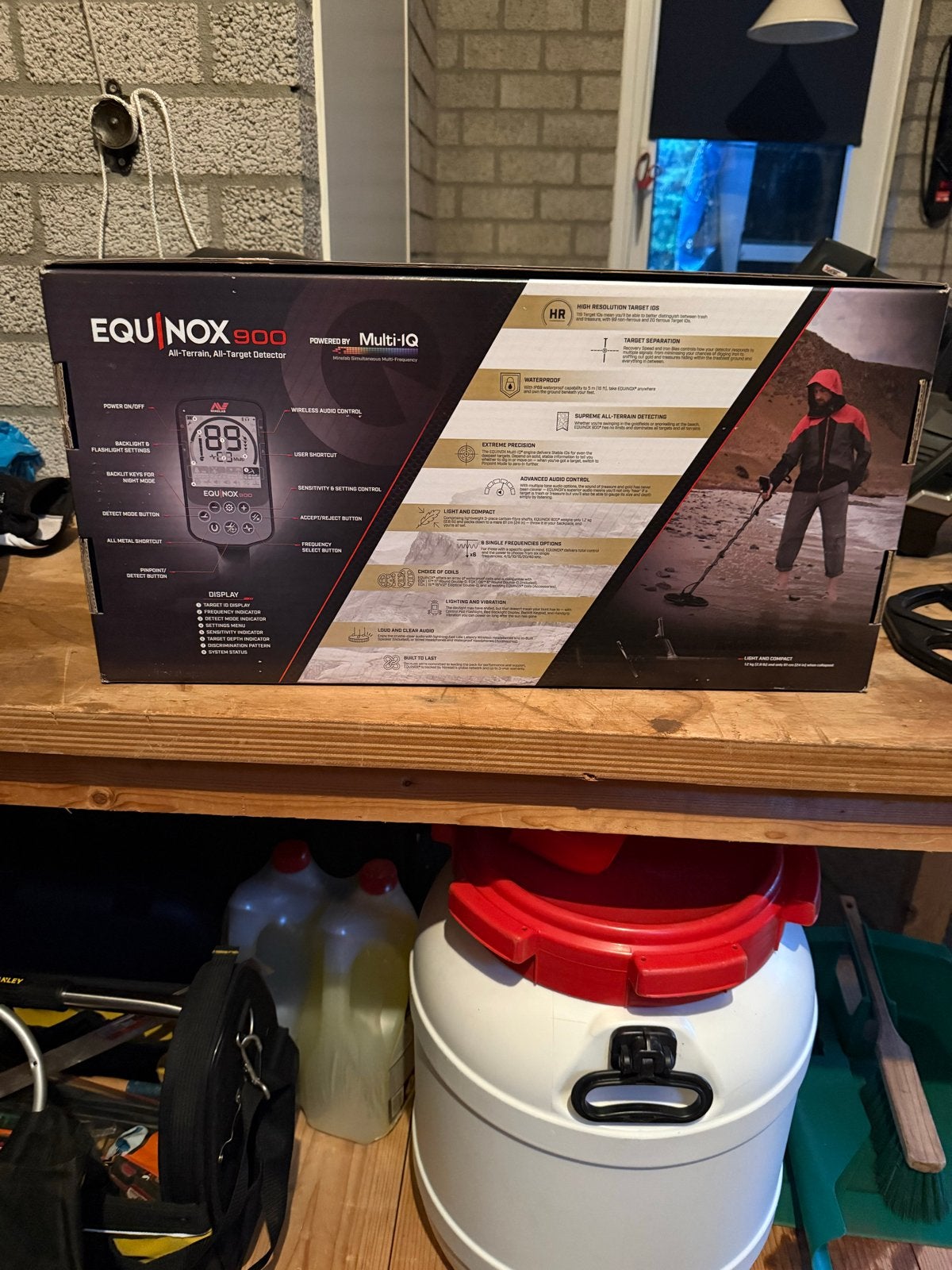 Minelab Equinox 900 Metaaldetector - Zo goed als nieuw, Ophalen, Meer dan 30 cm, Zo goed als nieuw, Minelab