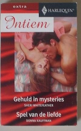 Gehuld in mysteries / Spel van de liefde, Ophalen of Verzenden, Zo goed als nieuw, Sheri Whitefeather