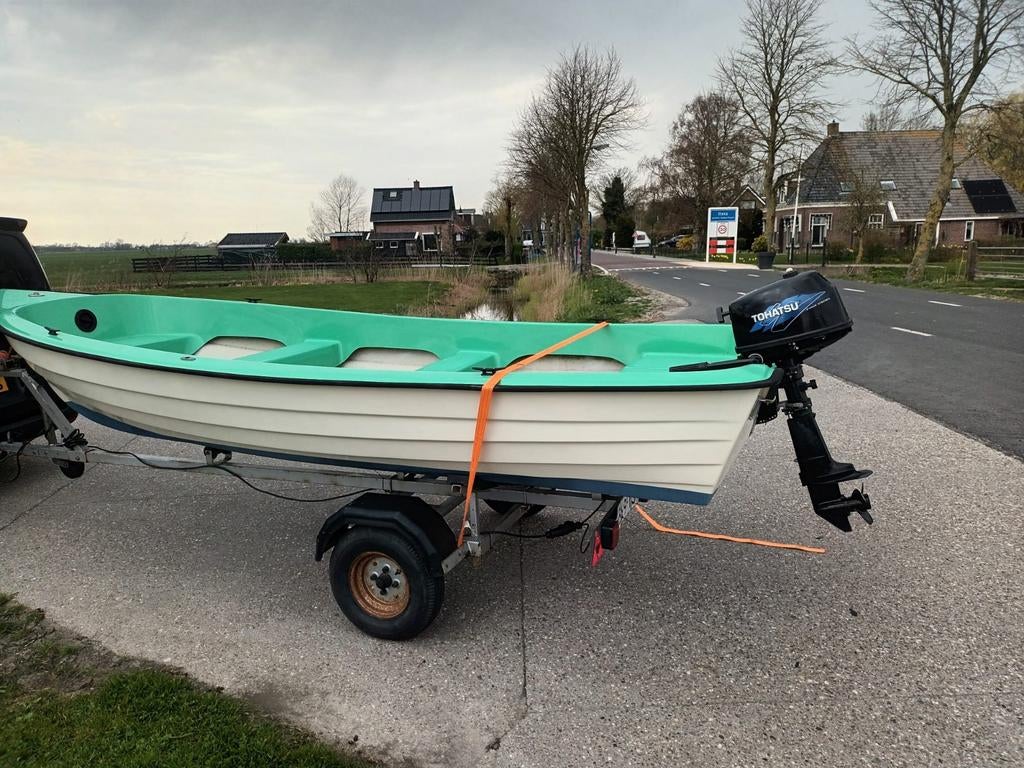 Leuk bootje sloepje 4.50m overnaads met trailer, Ophalen, Tot 10 pk, Zo goed als nieuw, 3 tot 6 meter