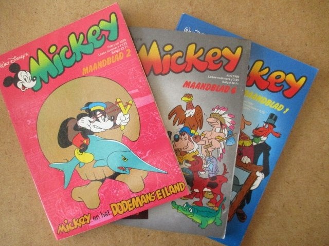 adv8234 mickey maandblad, Boeken, Eén stripboek, Ophalen, Gelezen