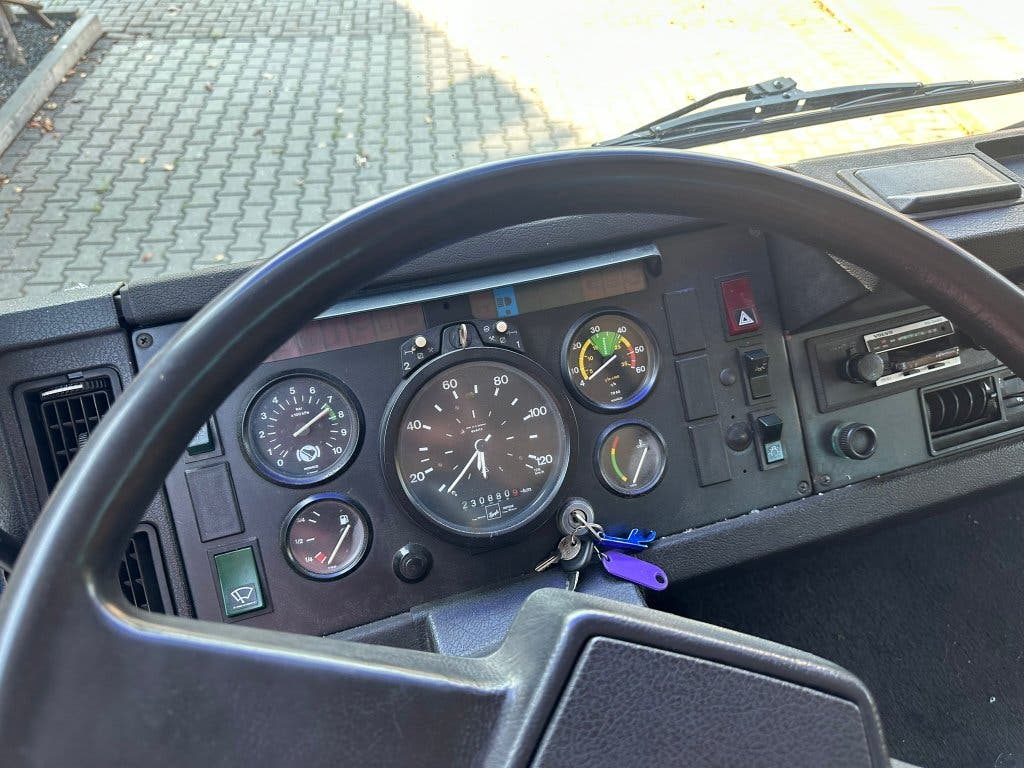 VRACHTWAGEN - Volvo FL612 VOLL.GERESTAUREERD - NIEUWSTAAT!!, foto 9