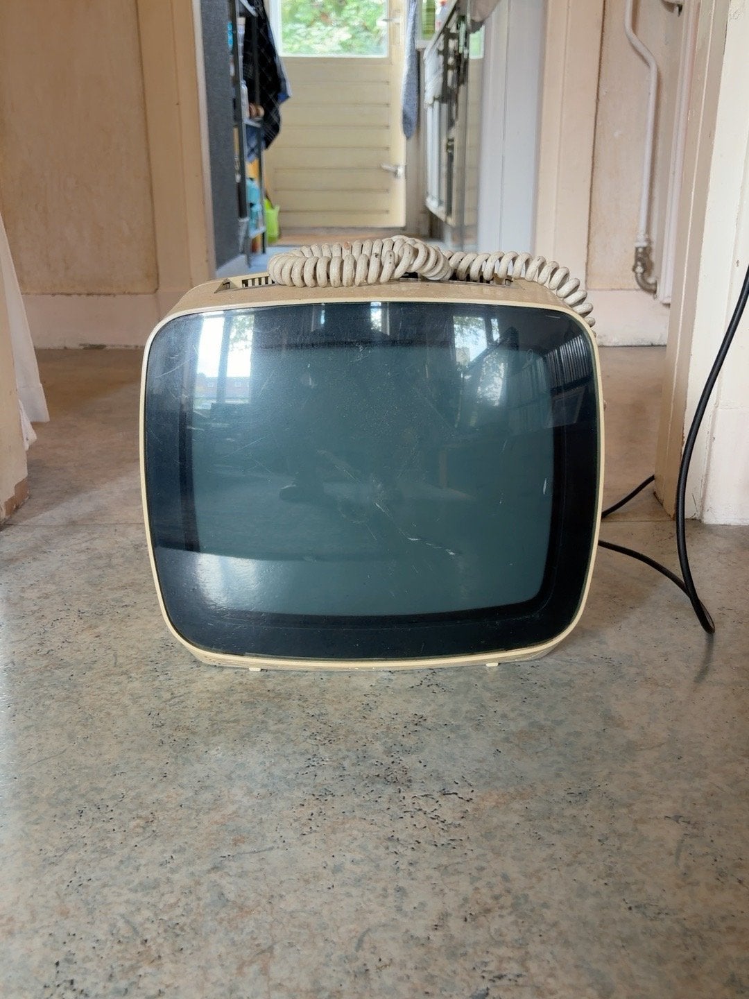 Vintage Indesit TV - Model T12 SI MATR. 701