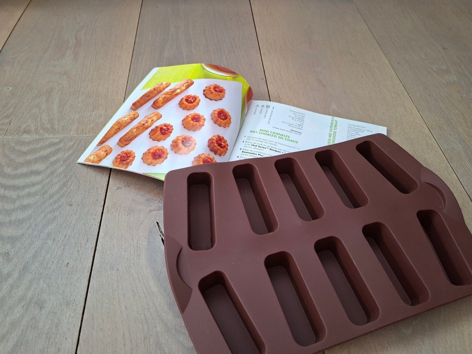 Tupperware Bakvorm multiflex minicakes met Receptenboekje, Overige kleuren, Overige typen, Nieuw, Ophalen of Verzenden