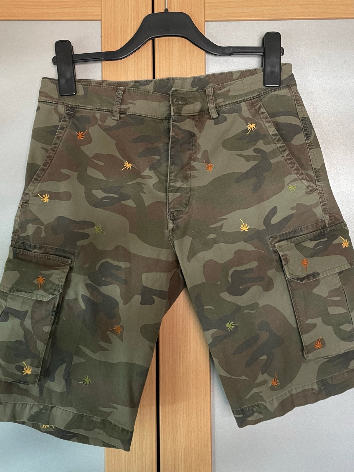 Genti korte broek camouflage met palmboomprint maat 46, Kleding | Heren, Verzenden, Zo goed als nieuw, Maat 46 (S) of kleiner