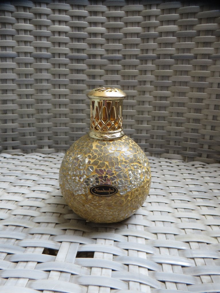 Parfum geur brander, Engels, Little Treasure, Ashleigh, Gebruikt, Meerkleurig, Ophalen of Verzenden, Klassiek
