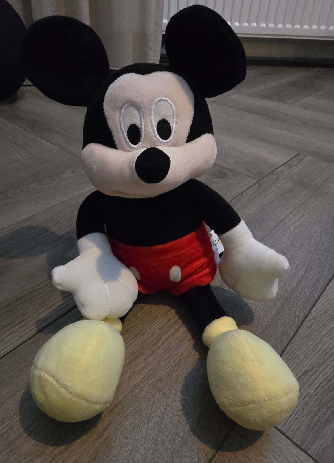 Mickey Mouse knuffel van Disney, Muis, Disney, Disney, Zwart