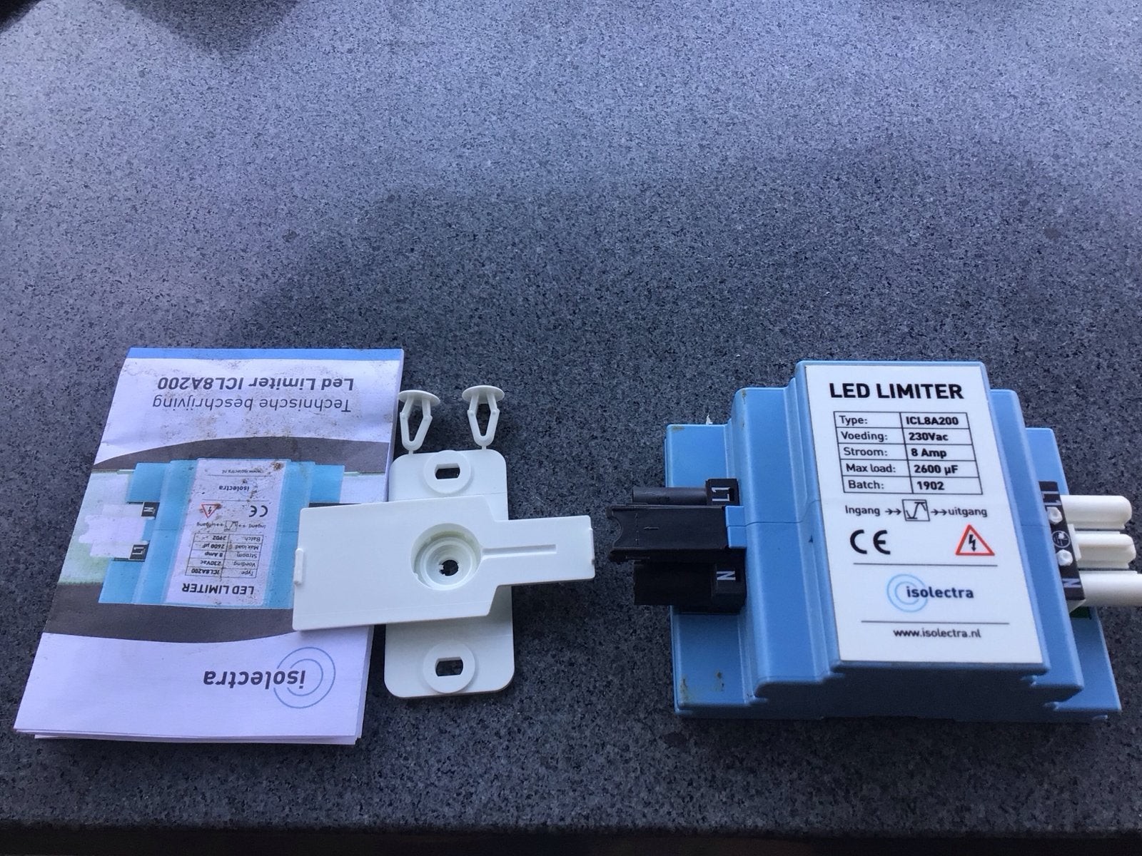 Isolectra LED Limiter ICL8A200 - Stroombegrenzer 8A 200V, Ophalen of Verzenden, Gebruikt, Overige typen
