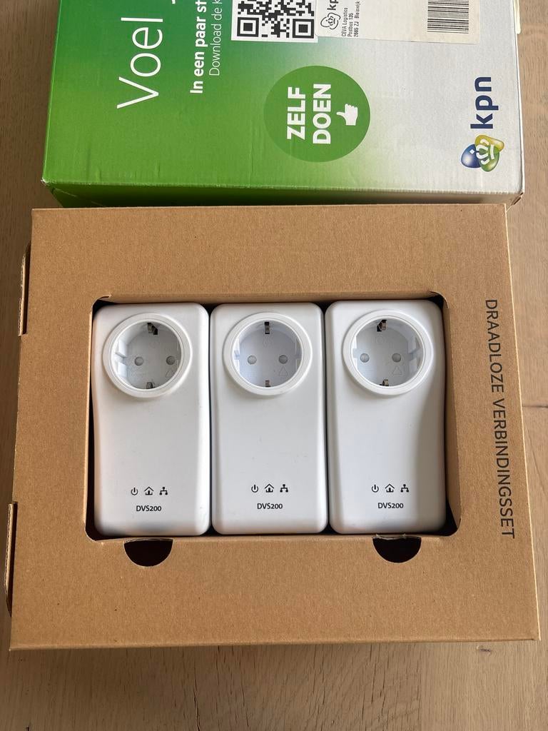 Draadloze verbindingsset KPN DVS200 nieuw in doos, Ophalen of Verzenden, Nieuw, Router