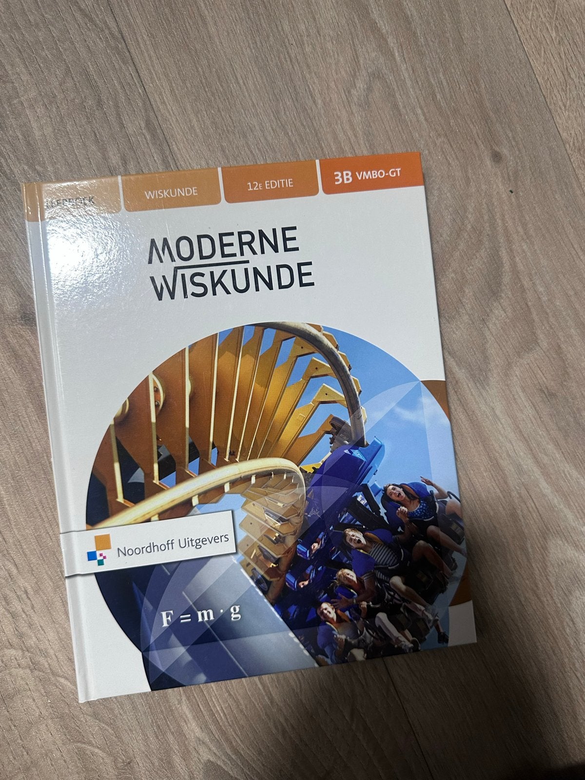 Moderne Wiskunde 3B VMBO-GT 12e editie, Ophalen of Verzenden, Zo goed als nieuw, VMBO, Wiskunde B