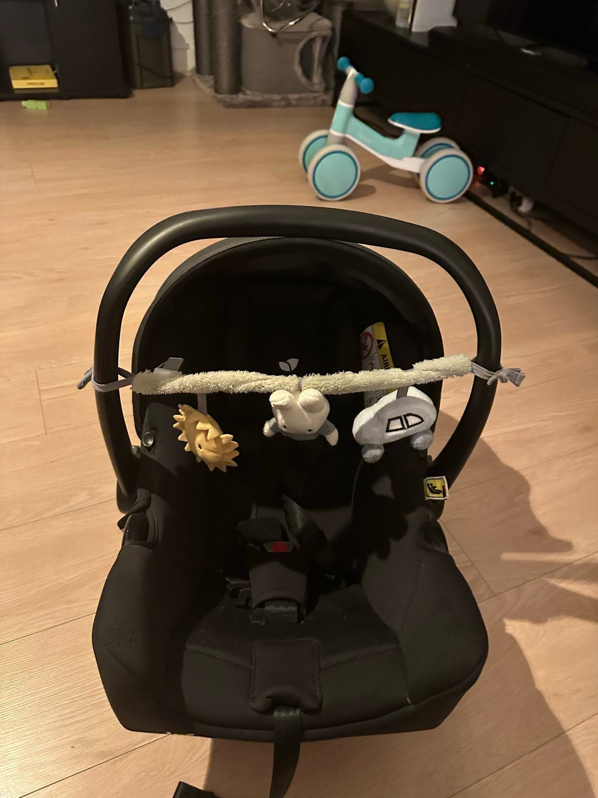 Joie Autostoel met 360 Isofix Base, Kinderen en Baby's, Gebruikt, Zijbescherming, Isofix, 0 t/m 13 kg