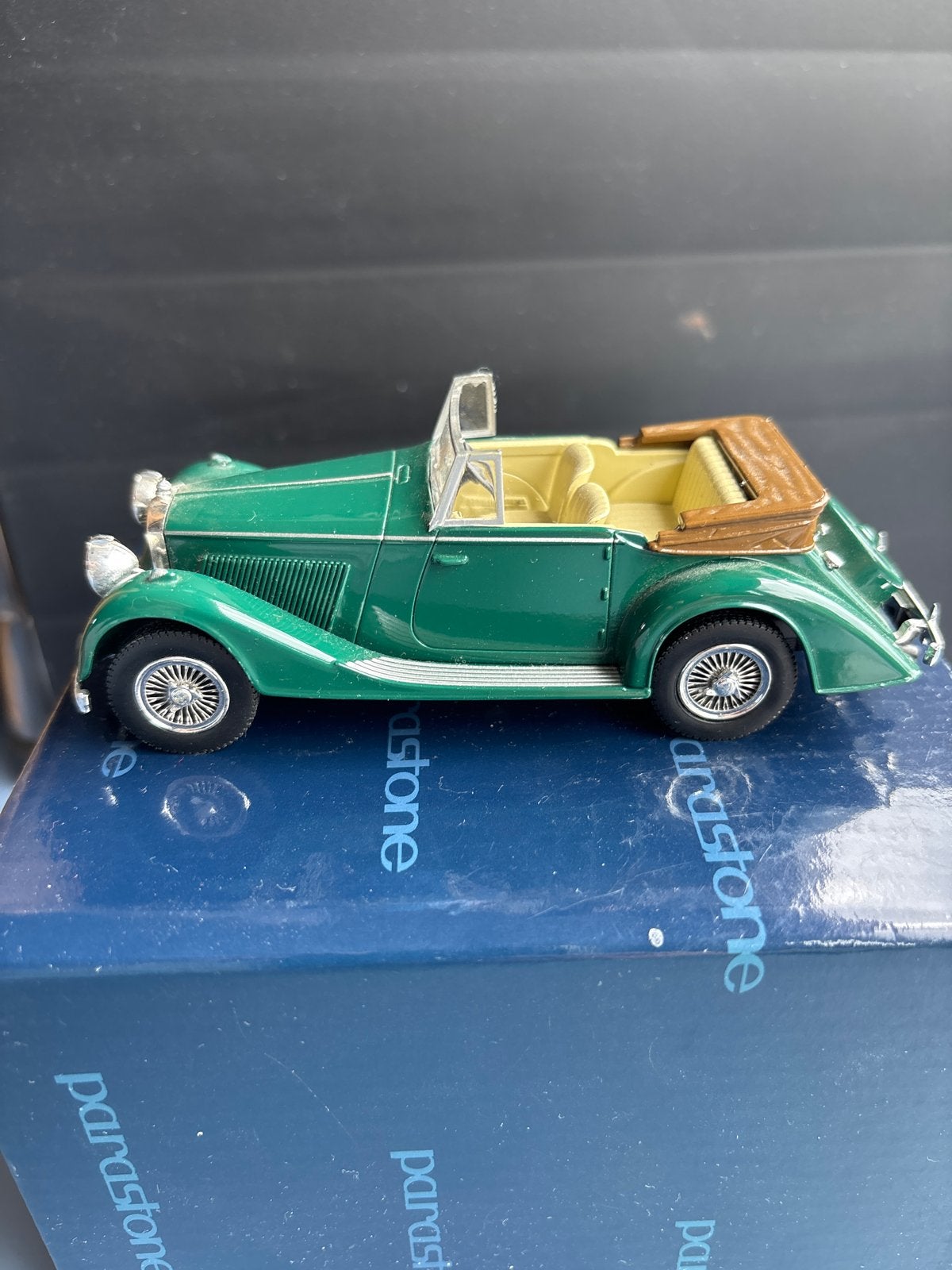 James Bond Collectie Bentley 4 1/2 Litre Modelauto, Ophalen of Verzenden, Gebruikt