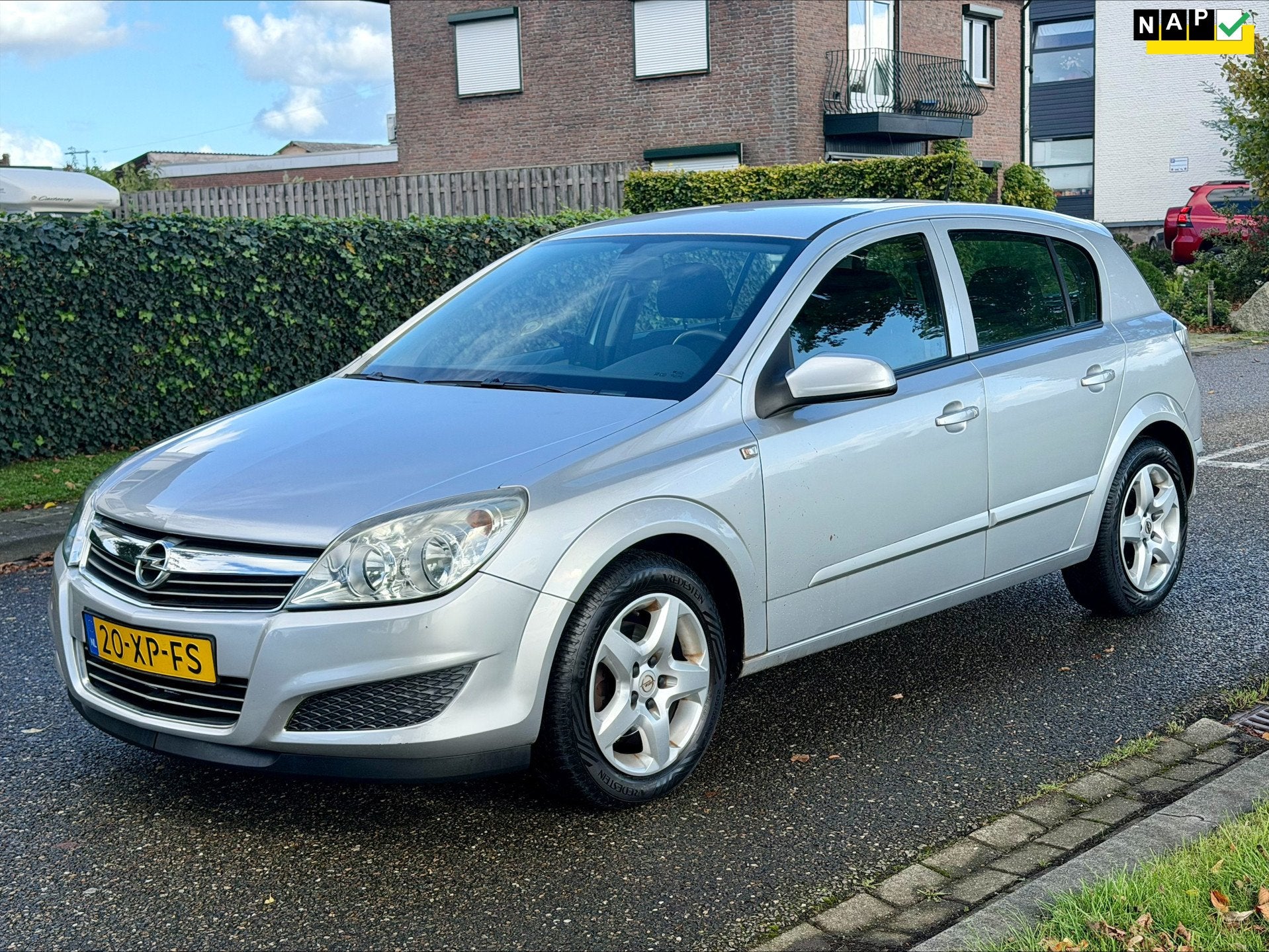 Opel Astra 1.6 Business - Nieuwe APK, Auto's, Voorwielaandrijving, Dealer onderhouden, 15 km/l, Gebruikt