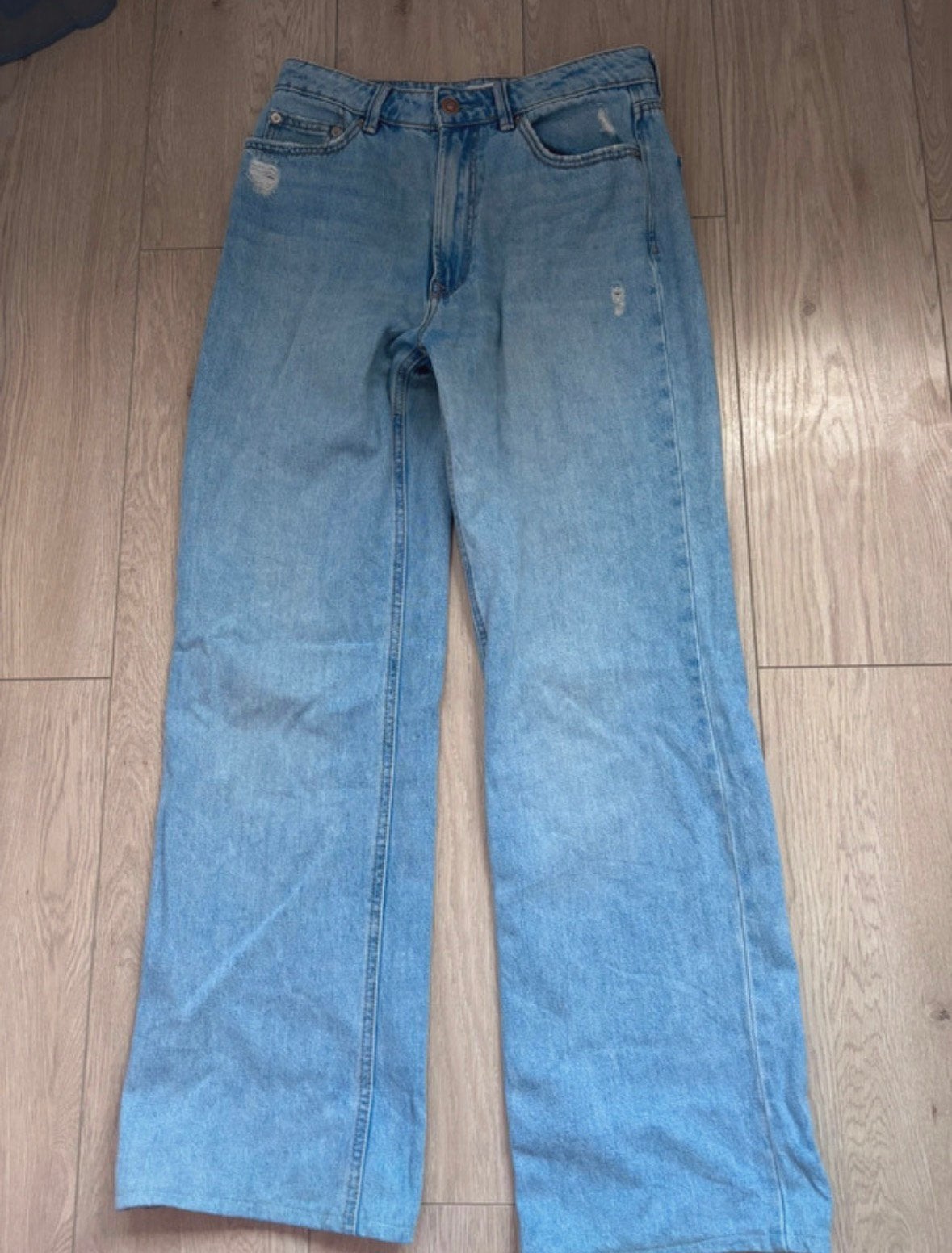 stradavarius Spijkerbroek, Kleding | Dames, Spijkerbroeken en Jeans, Blauw, Ophalen of Verzenden, Zo goed als nieuw, W30 - W32 (confectie 38/40)