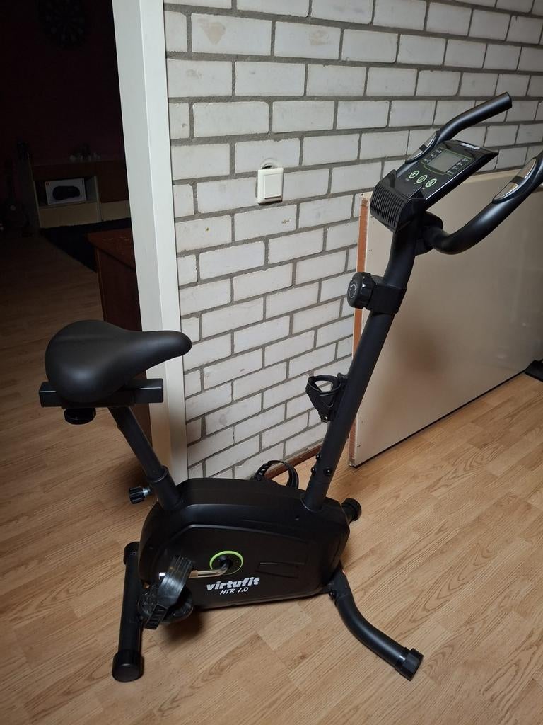 Hometrainer te koop, Ophalen, Zo goed als nieuw, Hometrainer