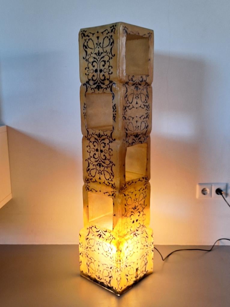 zuil pilaar kunstobject display kast verlichte voet 104cm, Ophalen, Zo goed als nieuw