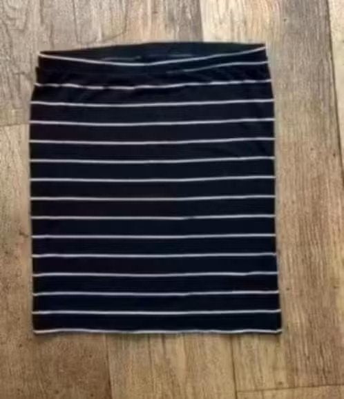Gestreepte kokerrok, Kleding | Dames, Rokken, Verzenden, Zwart, Zo goed als nieuw, Maat 36 (S)