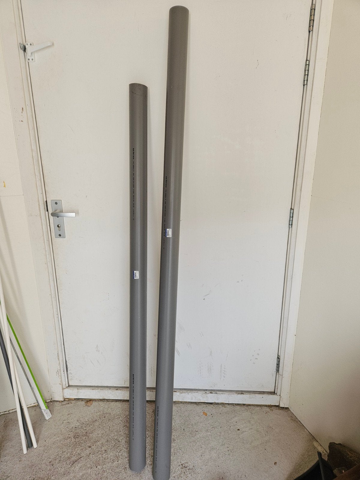 Martens PVC afvoerbuizen 2.00mtr en 1.80mtr, Doe-het-zelf en Verbouw, Ophalen