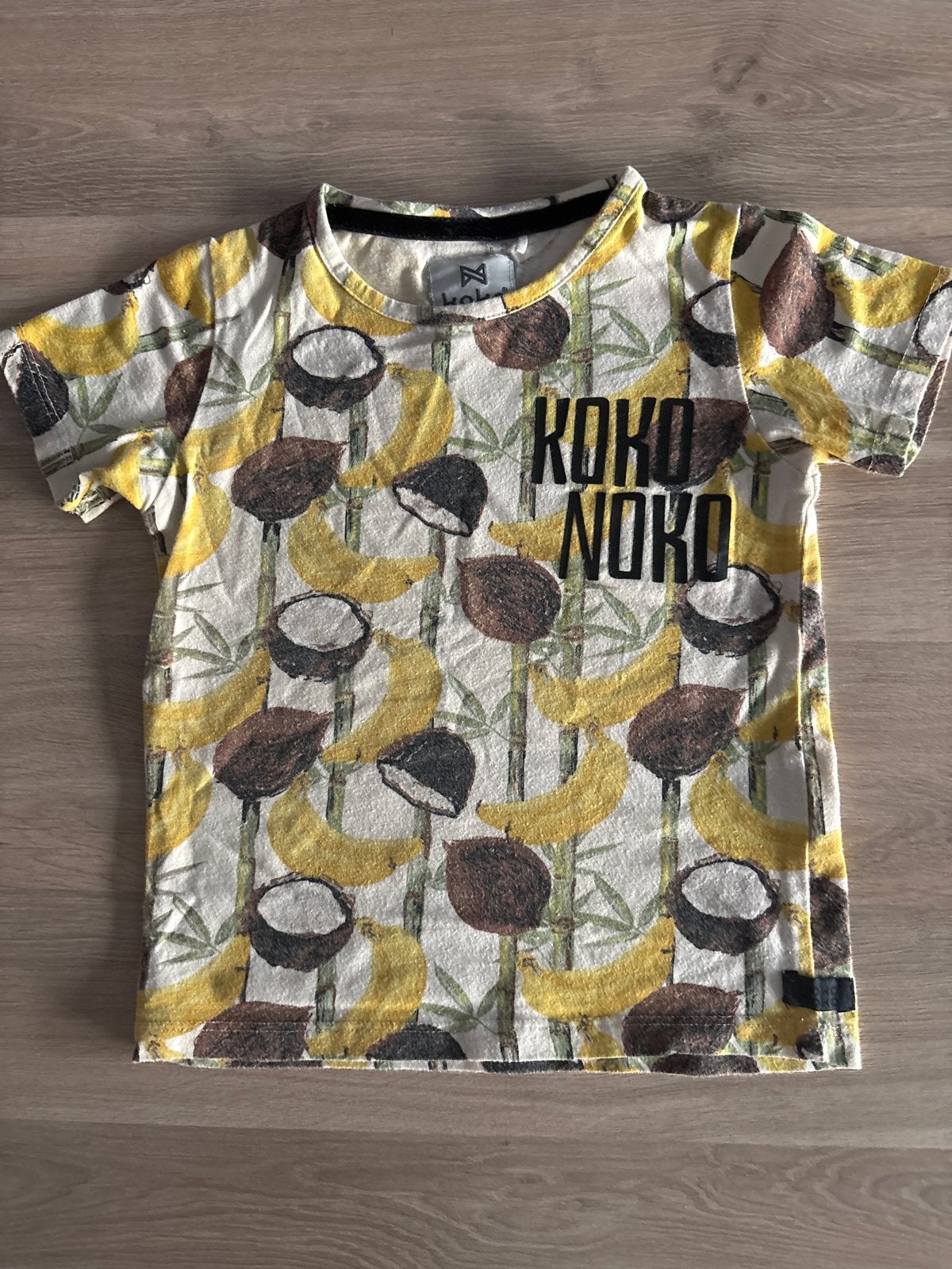 Koko Noko T-shirt met bananen en kokosnoten print, Ophalen of Verzenden, Gebruikt, Jongen of Meisje, Shirt of Longsleeve