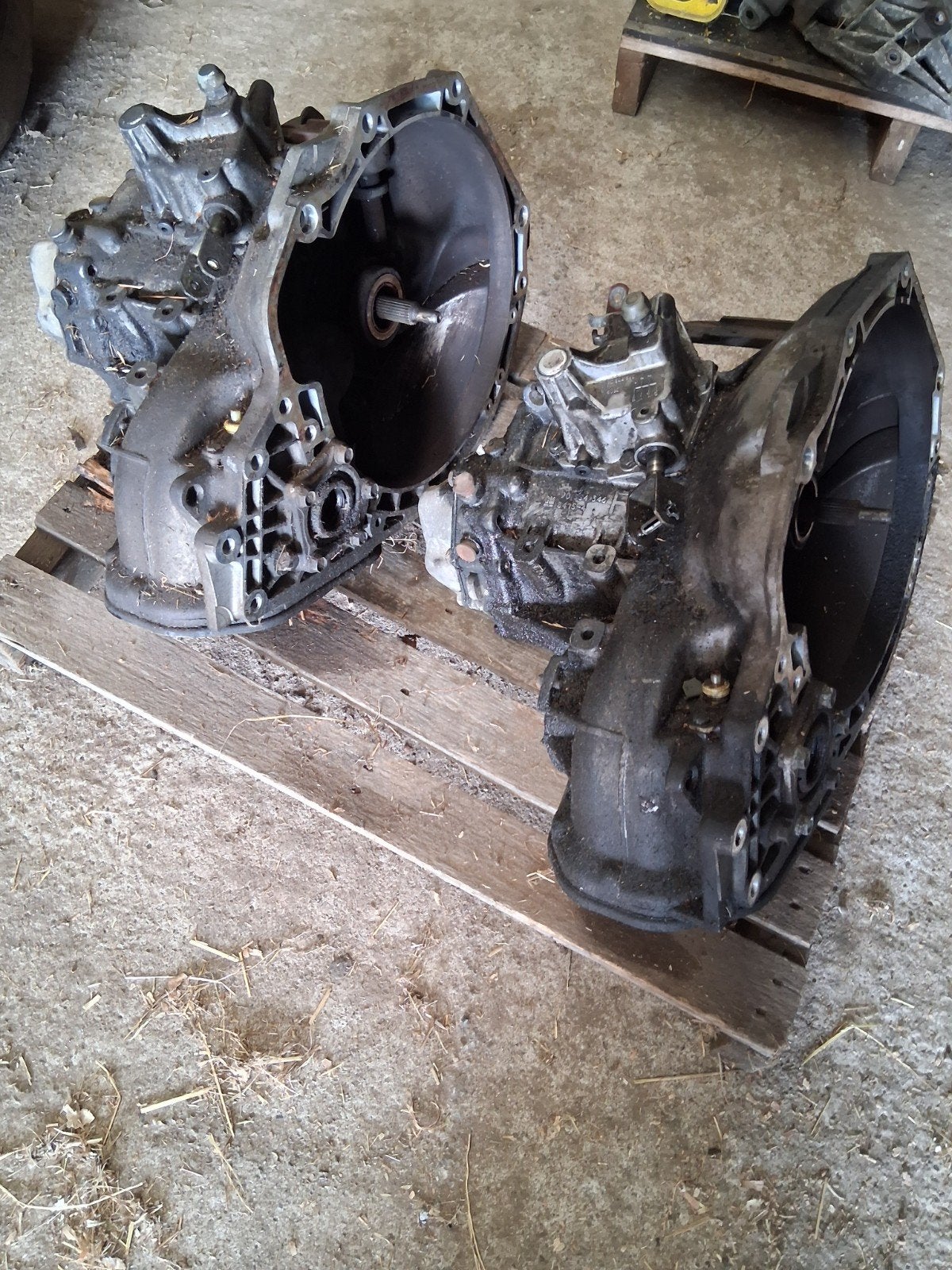 f16 versnellingsbak, Ophalen