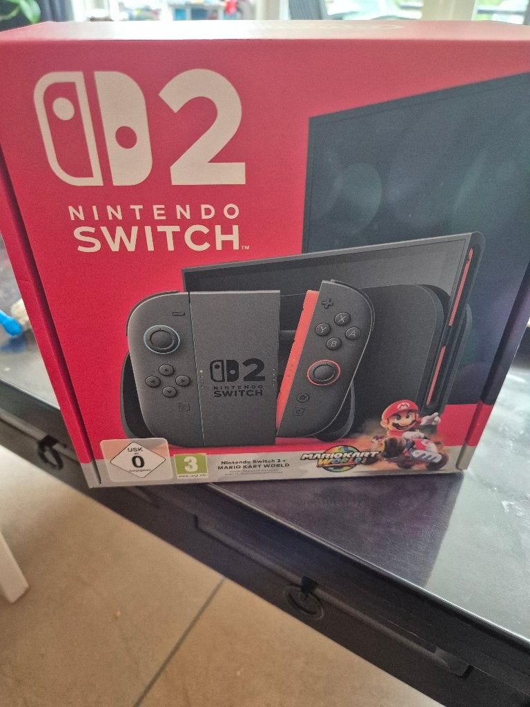 Nintendo switch 2 met  Mariokart world, Met games, Met 2 controllers, Nieuw, Ophalen of Verzenden