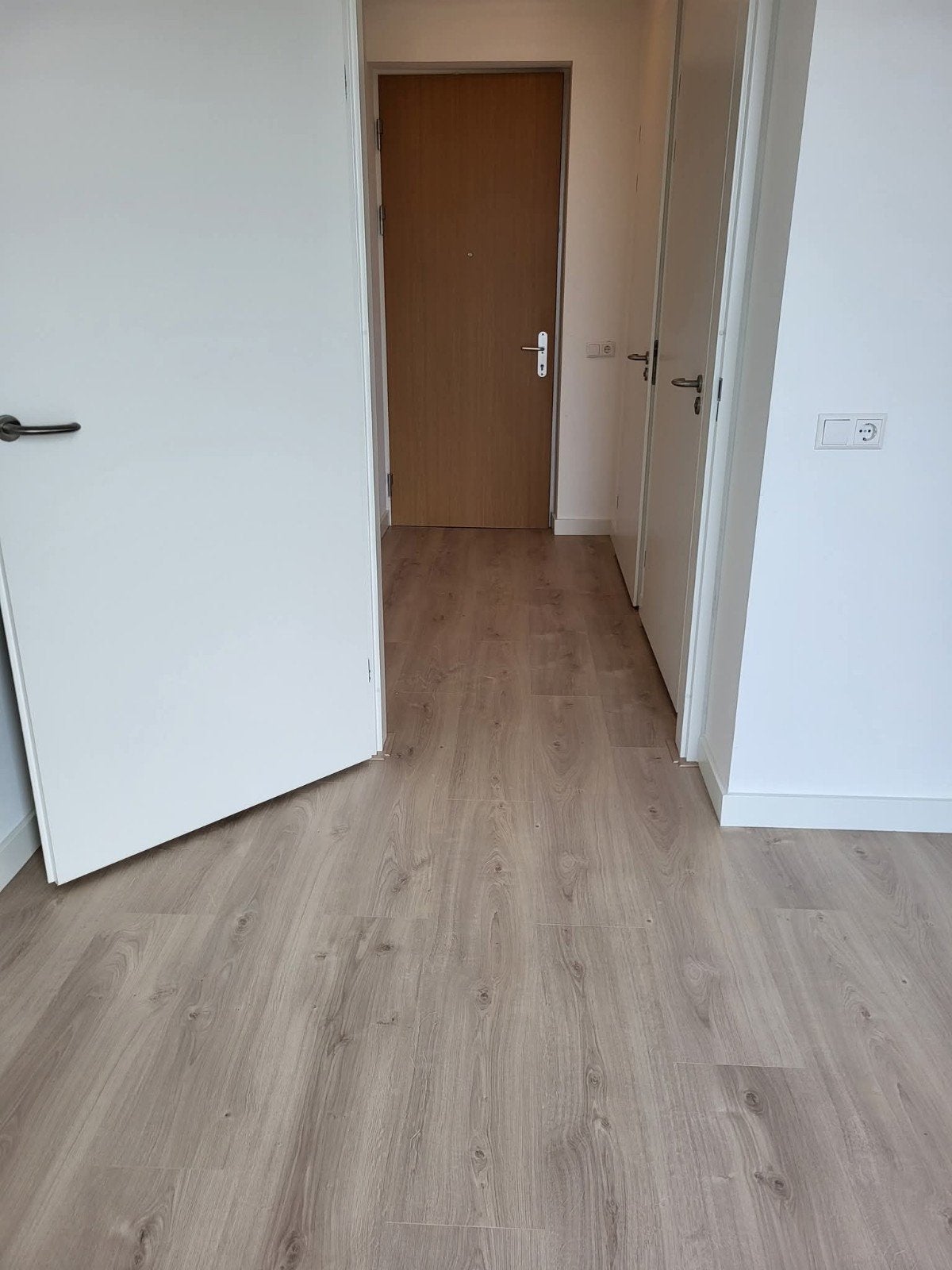 Laminaat leggen vloer klik pvc visgraat, Huis en Inrichting, Stoffering | Vloerbedekking, Ophalen of Verzenden