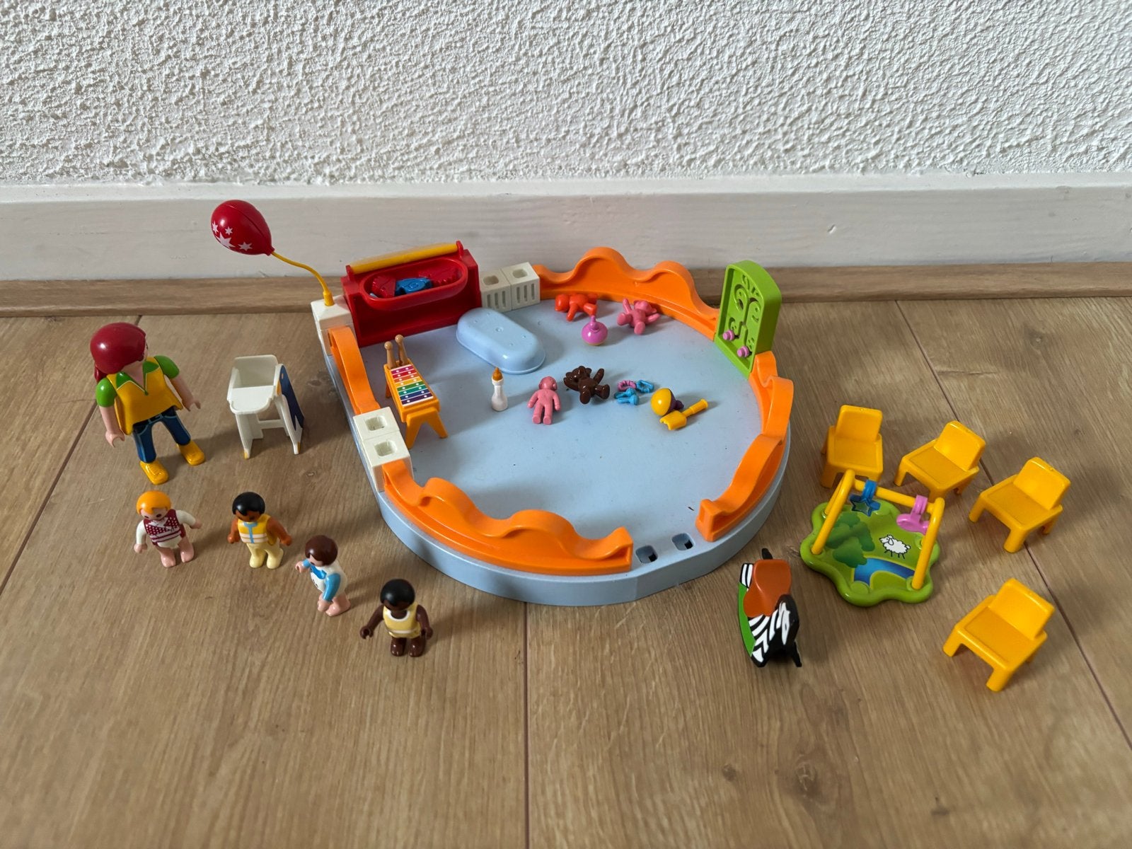 Foto 8 van Grote Playmobil collectie: huizen, voertuigen en meer!