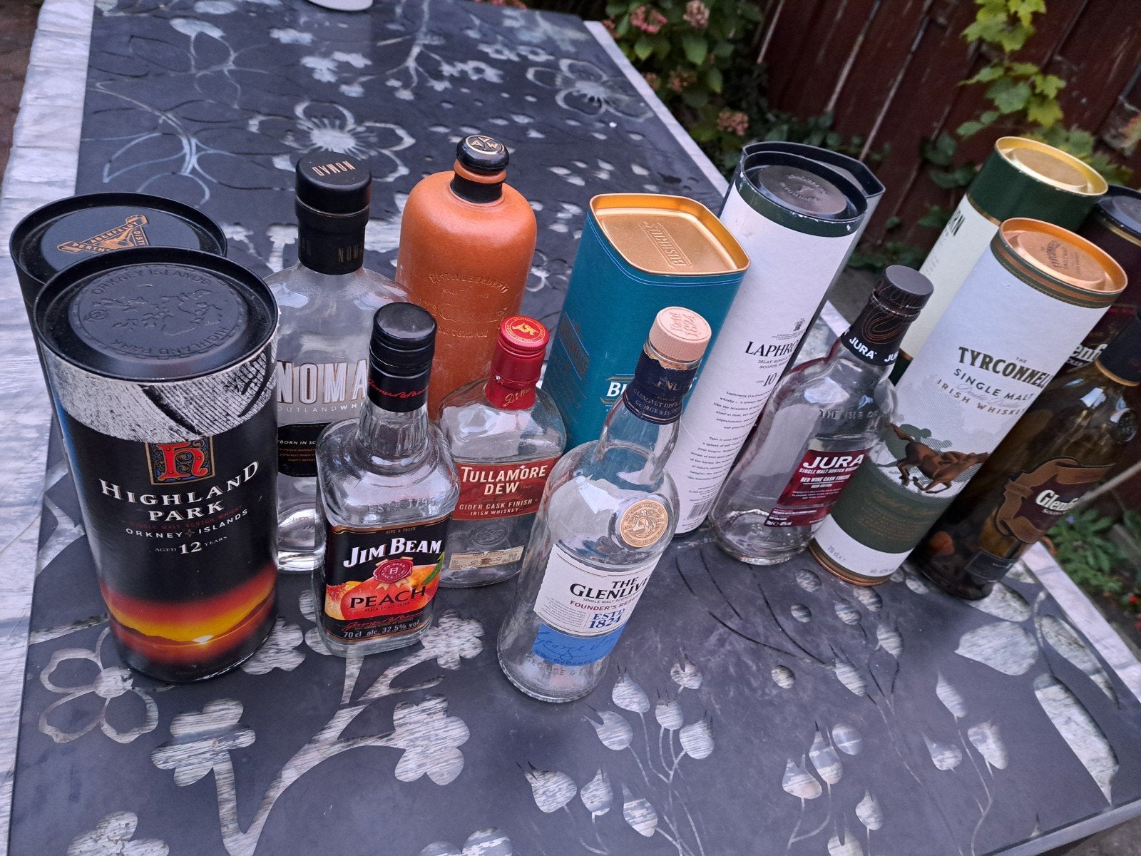 Allerlei blikken flessen kokers Whisky soorten ed, Ophalen of Verzenden