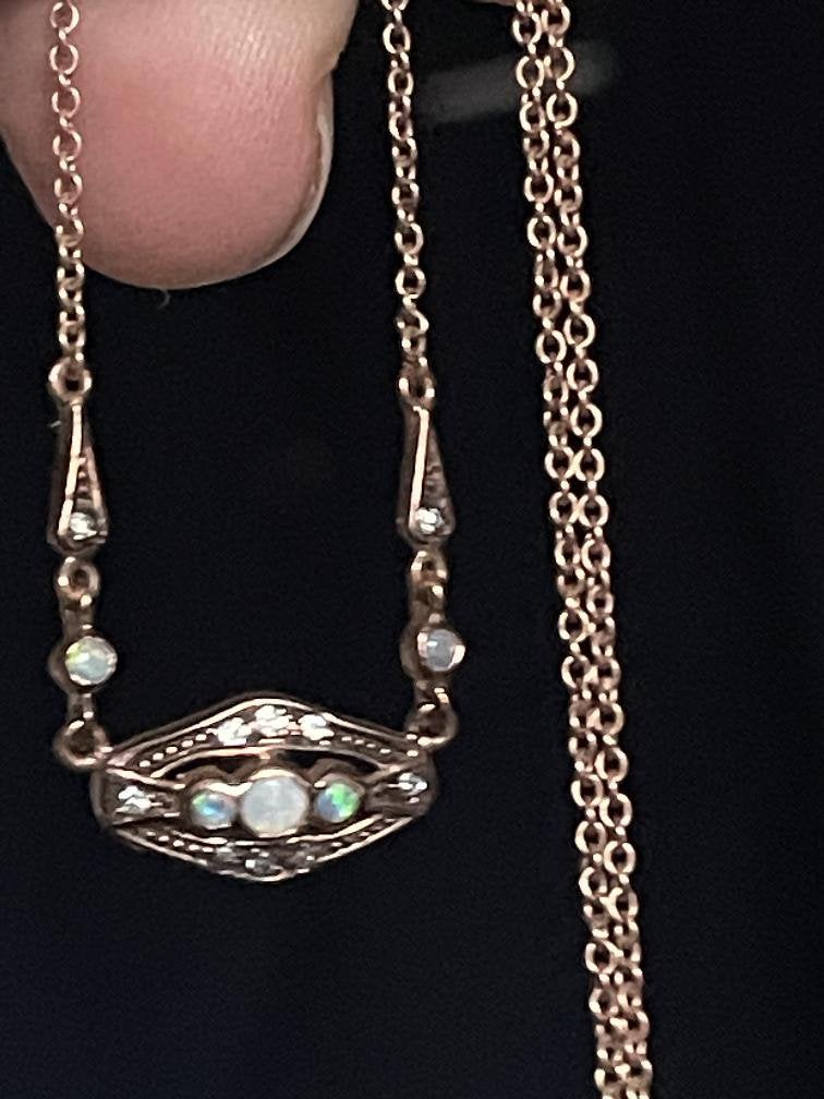 8 karaat rosegouden ketting met opaal en bergkristallen, Sieraden, Tassen en Uiterlijk, Ophalen of Verzenden, Zo goed als nieuw