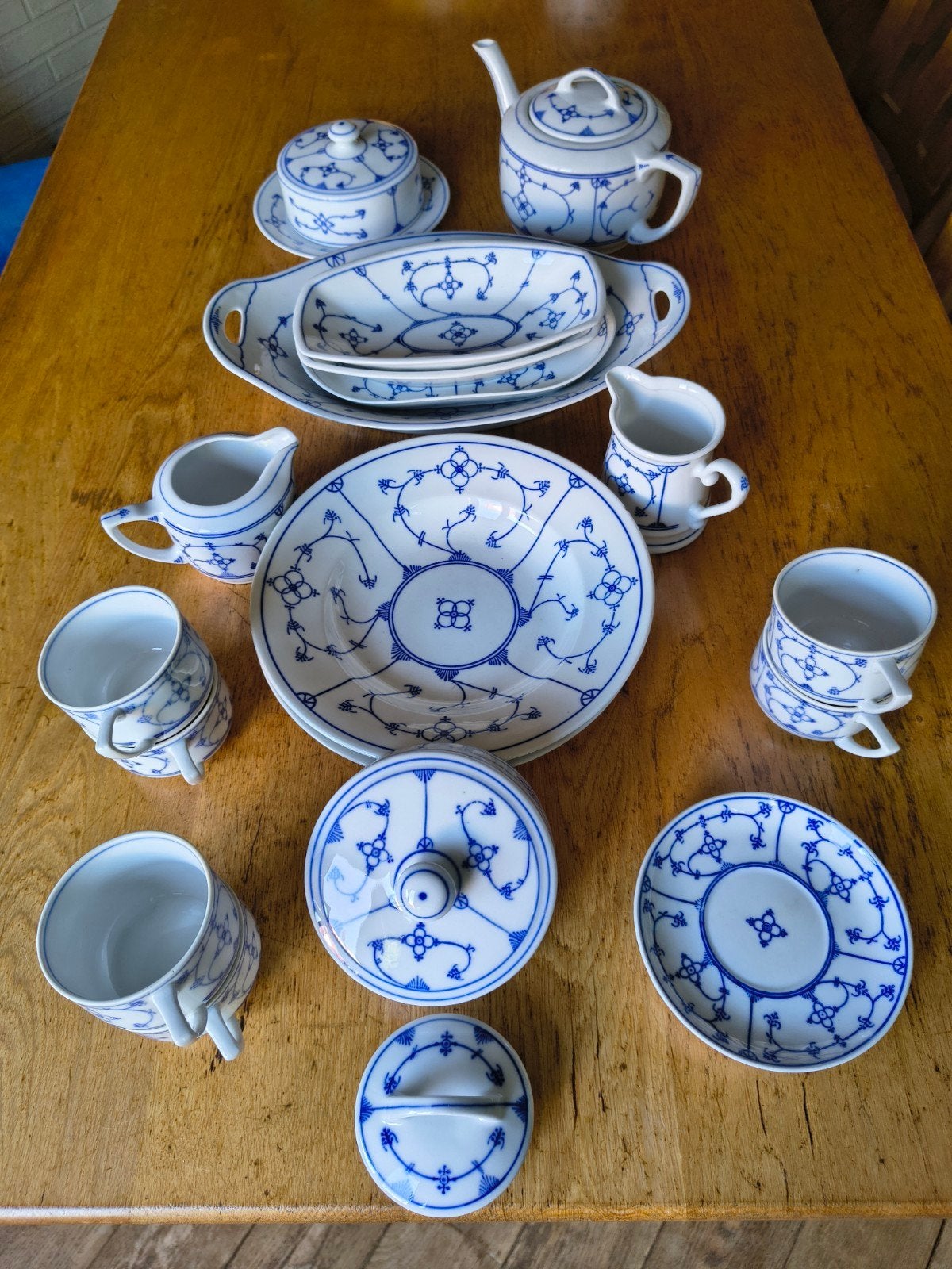 Uitgebreide partij Blau Saks servies  (o.a. Jäger) 18-delig., Ophalen of Verzenden