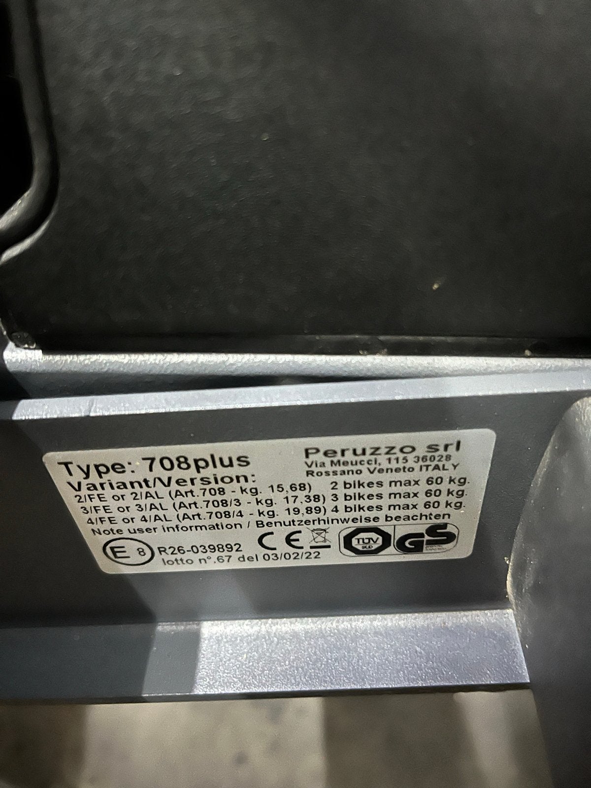 Peruzzo fietsendrager 60kg kantelbaar compact incl. sleutels, Auto diversen, Ophalen, Gebruikt, 2 fietsen, Trekhaakdrager