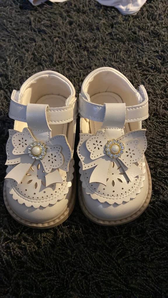 Beige schoentjes maat 22, Ophalen, Zo goed als nieuw, Meisje, Schoentjes