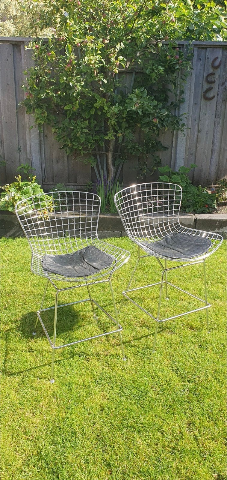 Bertoia barstoelen, Ophalen, Gebruikt