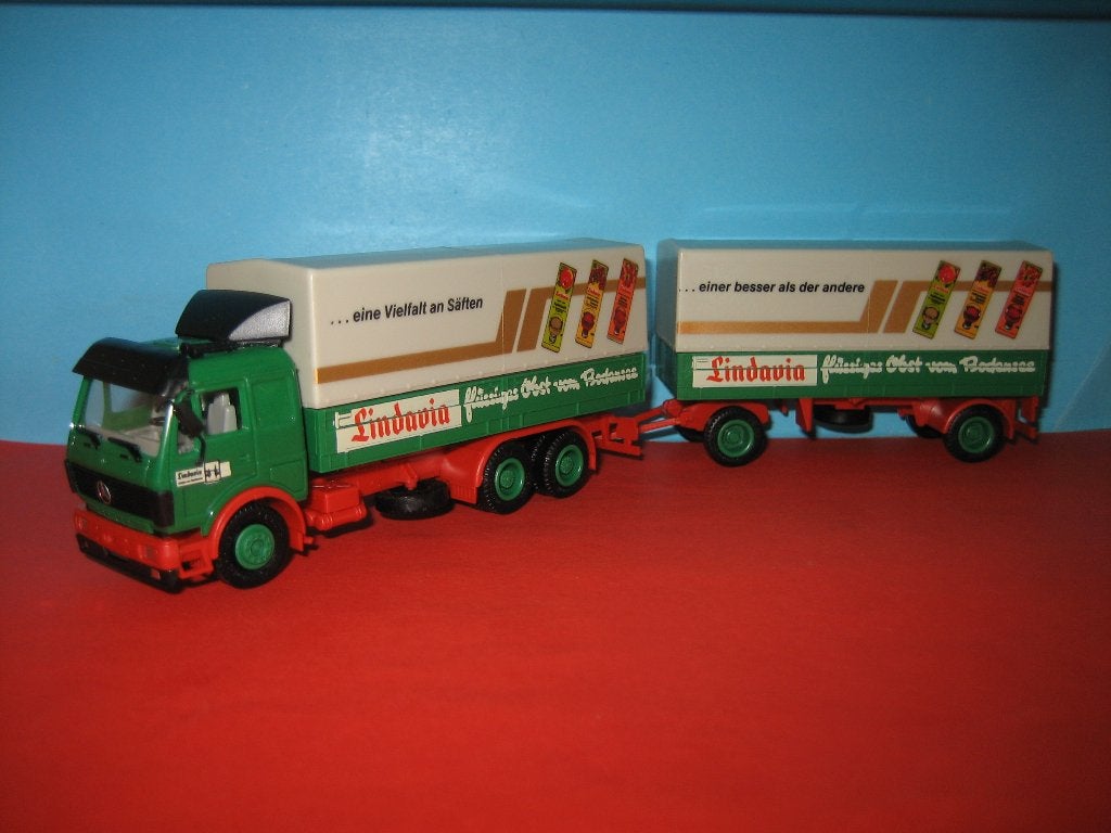 Lindavia  MERCEDES combi   Herpa, Ophalen of Verzenden, Zo goed als nieuw, Bus of Vrachtwagen, Herpa