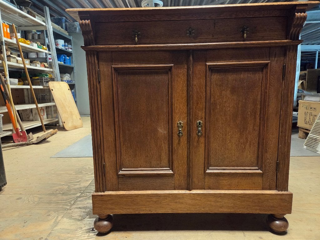 Antieke dressoir 2 planken 1 lade 1 sleutel, Ophalen