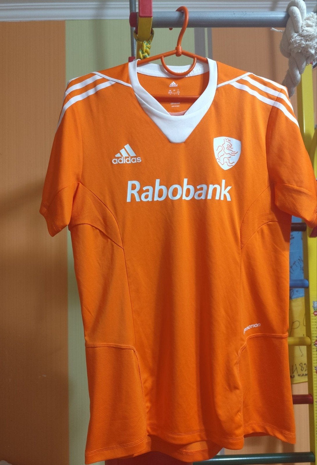 Adidas Rabobank Voetbalshirt Oranje - Zo goed als nieuw, Maat 52/54 (L), Overige typen, Oranje, Ophalen of Verzenden