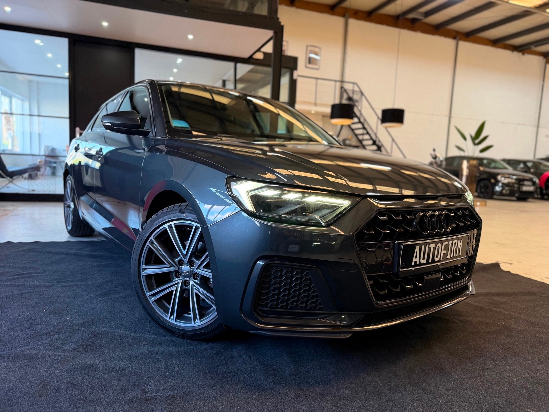 Audi A1 Sportback 30 TFSI Pro Line S CarPlay Nette Auto Deal, Auto's, Stof, 116 pk, Bedrijf, 1100 kg