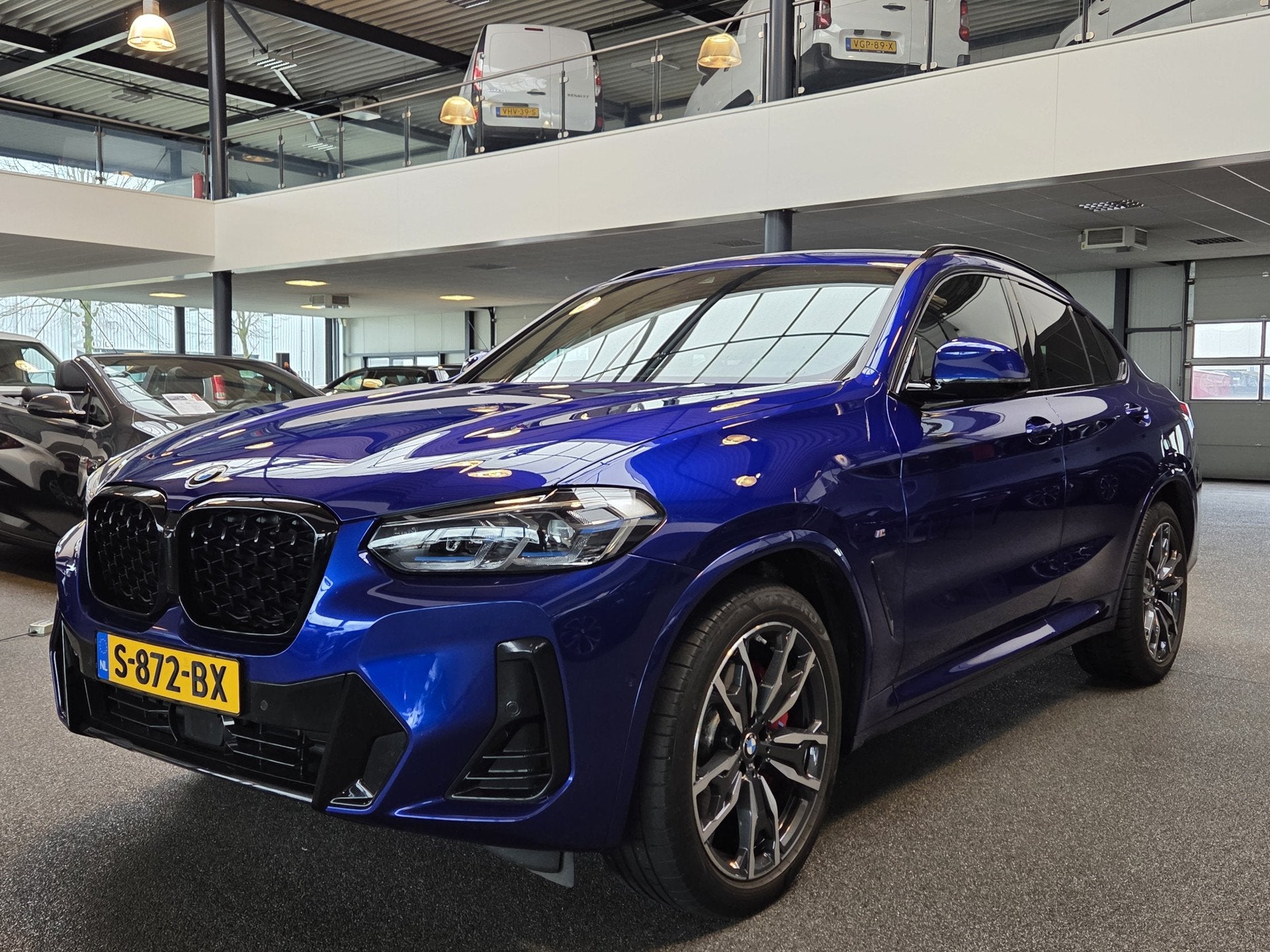 BMW X4 xDrive20i High Executive (bj 2023, automaat), Auto's, BMW, Bedrijf, Te koop, X4, 4x4, ABS, Achteruitrijcamera, Airbags
