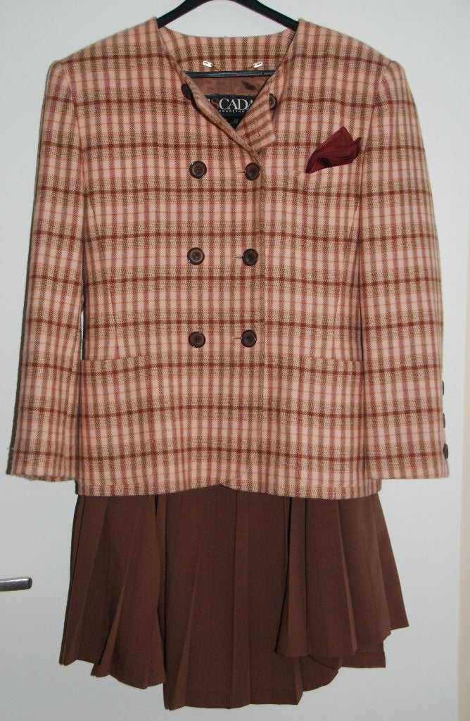 Zuiver scheerwollen Escada blazer & rok maat 42 pak kostuum, Kleding | Dames, Kostuum of Pak, Bruin, Verzenden, Maat 42/44 (L)