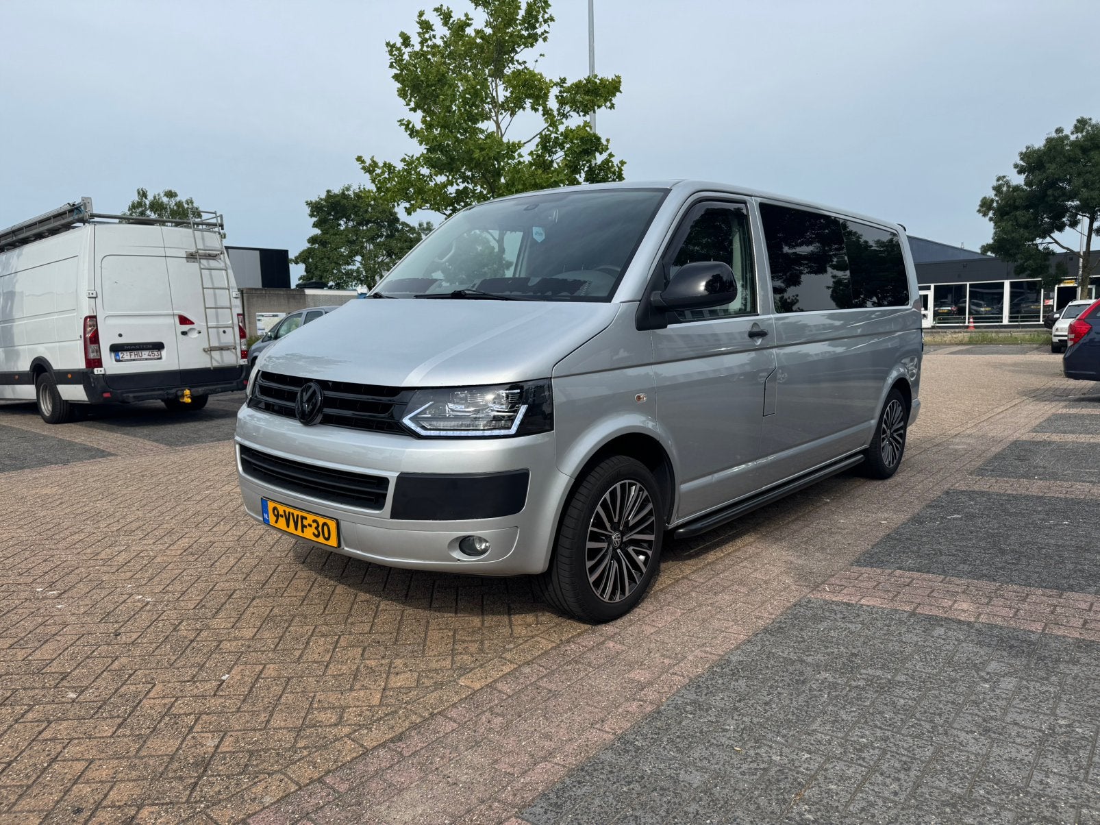 Volkswagen Transporter t5 h1l2, Euro 5, Zwart, Volkswagen, Lichtsensor