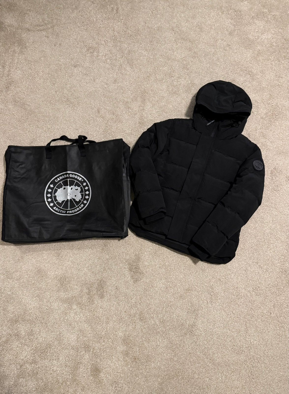 Canada goose jas, Ophalen, Nieuw