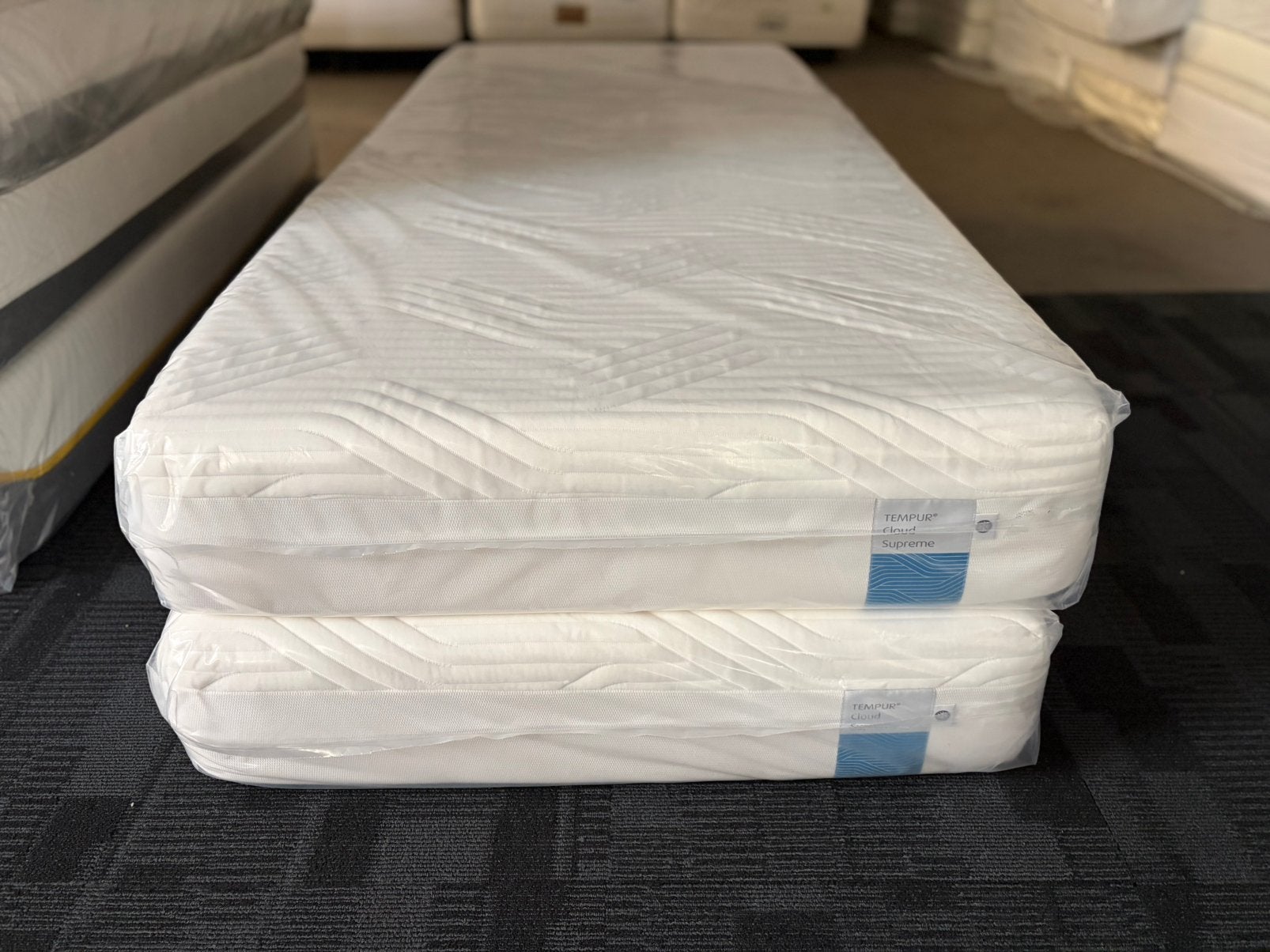 Tempur cloud suprème Cooltouch | 2x 90x210 (180x210) art.130, Minder dan 4 cm, Overige materialen, Ophalen of Verzenden, Zo goed als nieuw