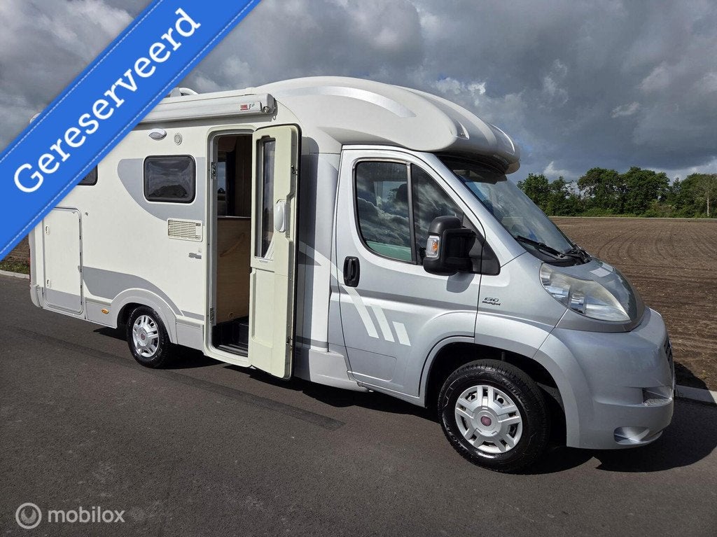 Adria COMPACT SL 2009 ☆Enkele Bedden, Trekhaak, Camera☆, Hordeur, Luifel, 6 tot 7 meter, Bedrijf