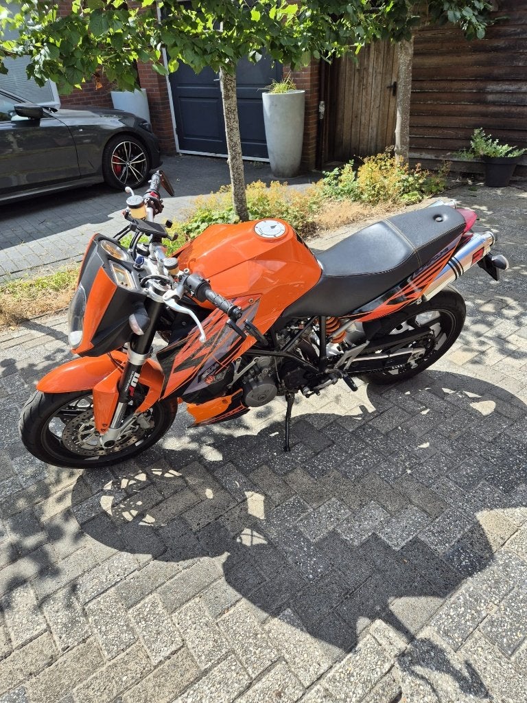 Nette KTM 990R Superduke, Motoren, Motoren | KTM, 2 cilinders, Sportuitlaat, Occasion, Motorrijbewijs A