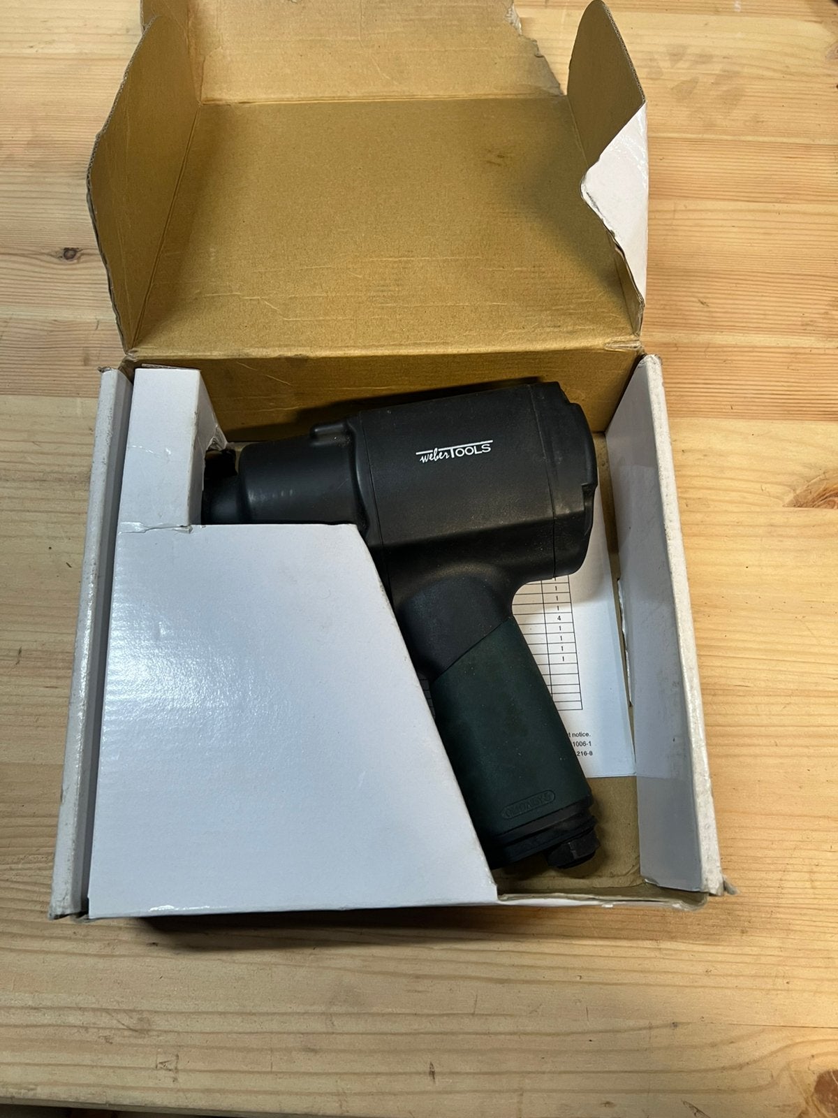 Webertools luchtsleutel, Ophalen, Zo goed als nieuw